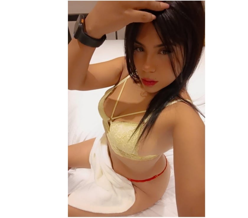 Escorts and Massages Luton Town Centre Luton - Photos for Charlotte 🥰 New in town, sexy Girl🥰good party🥳