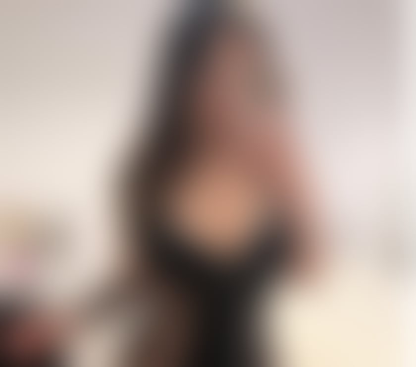 Photos for COLUMBIAN EMILA OWO 💦 GFE TITS ASS REAL 📸 BEST PRICE