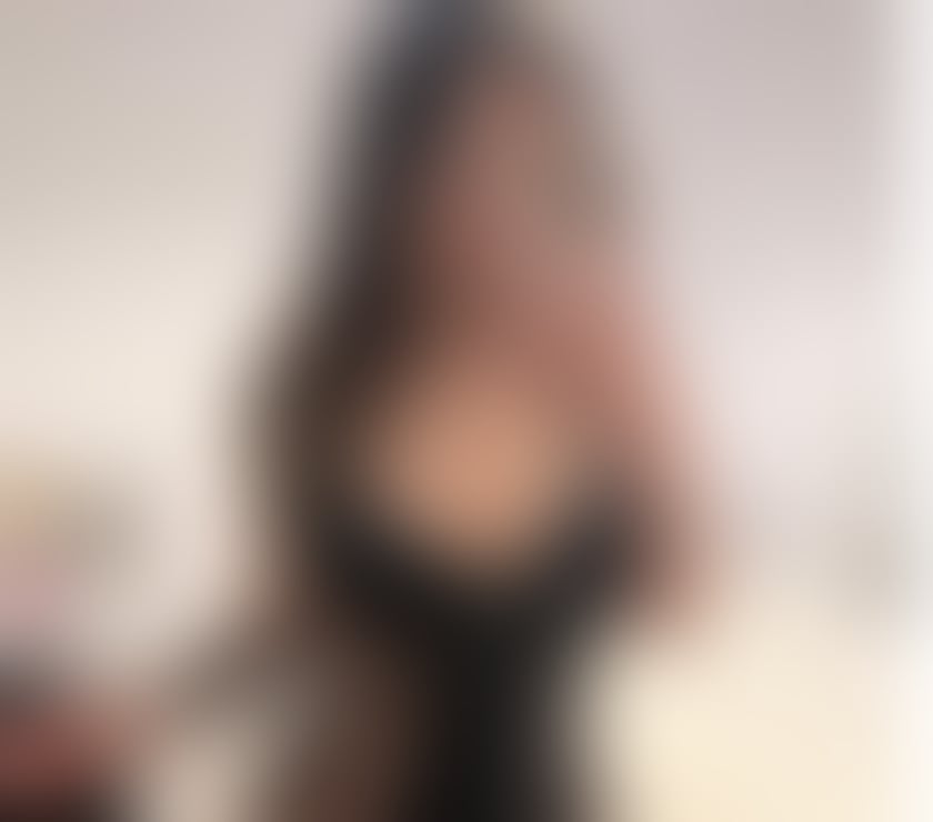 Photos for COLUMBIAN EMILA OWO 💦 GFE TITS ASS REAL 📸 BEST PRICE