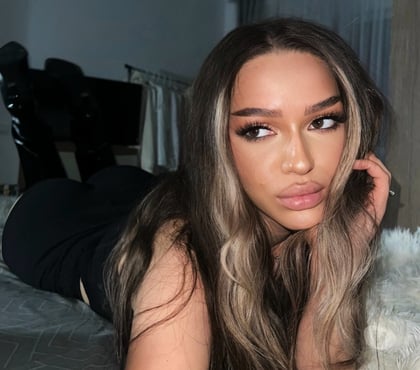 Escorts Chester West Employment Park Cheshire West and Chester - Photos for SAMIRA🔥100% REAL💯SUPER SEXY PARTY GIRL 🥂