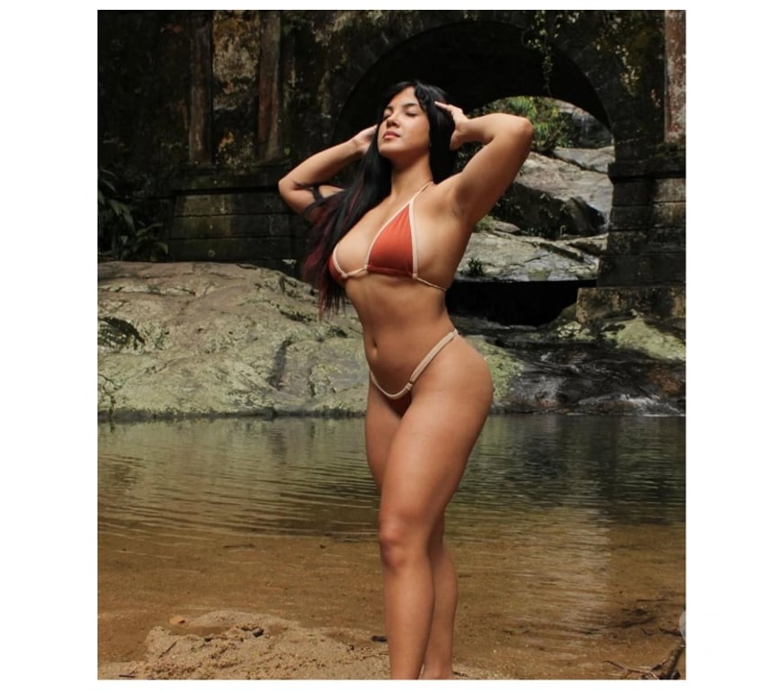 Escorts East London Stratford - East London - Photos for Brazilian party girl 😍🔥