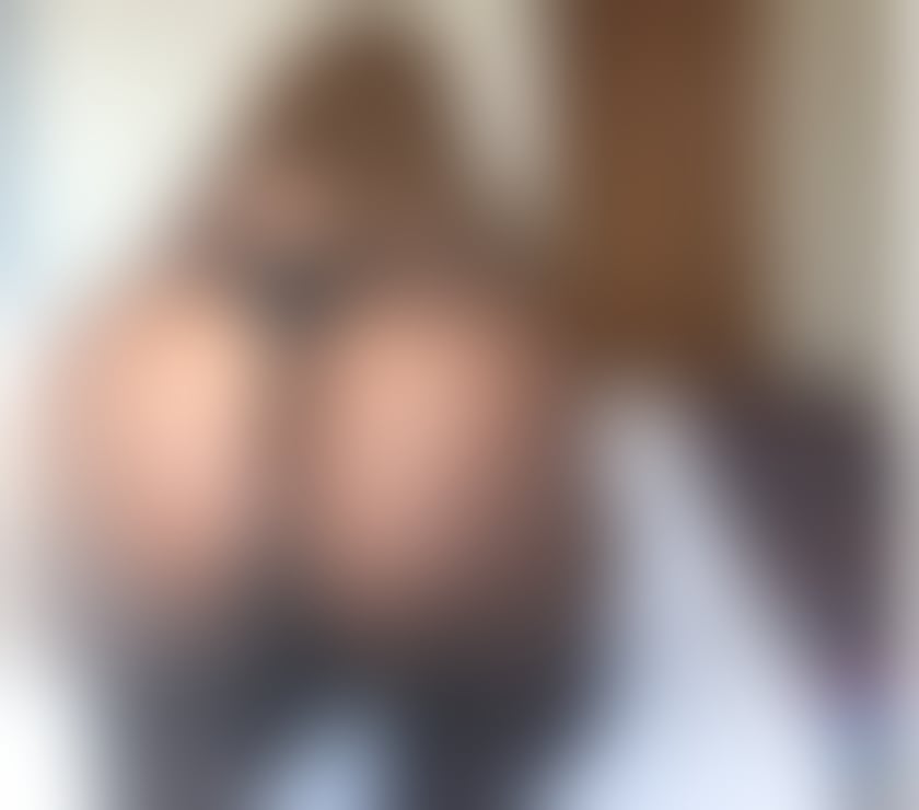 Escorts North West London Park Royal - North West London - Photos for Big Bum Ebony BBW MISTRESS OFFERS GFE AND DOMINATION