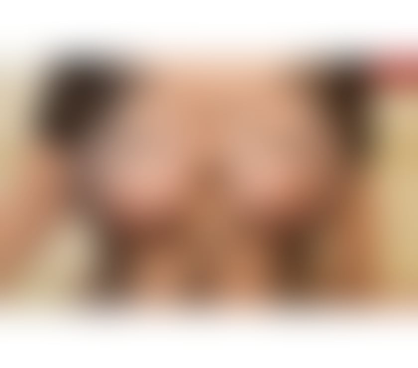  Escorts Piccadilly Manchester - Photos for Zara party 🔥🔥 girl best full service in town 24 H