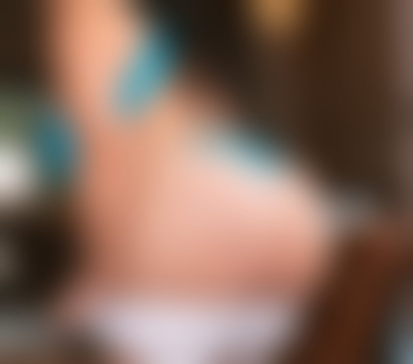  Escorts Piccadilly Manchester - Photos for Zara Party girl best full service in town