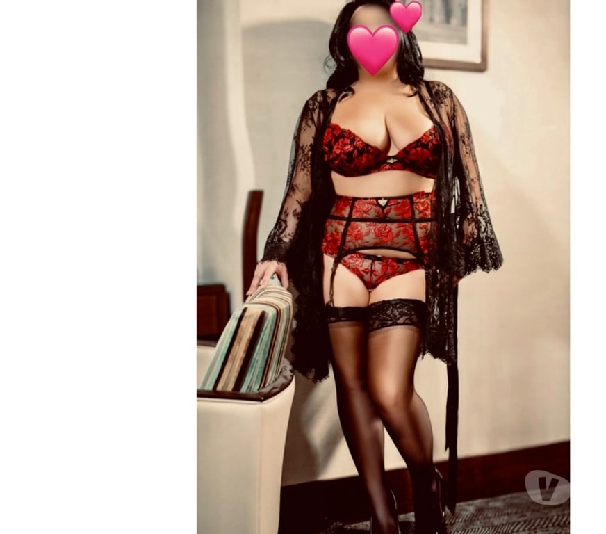 Escorts Edinburgh Edinburgh Old Town - Edinburgh - Photos for British brunette escort in Edinburgh old town