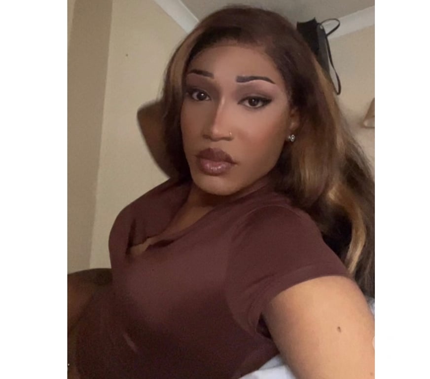 Trans Escorts South West London Clapham High Street Station - South West London - Photos for IslandBratzDoll available now! Video calls incalls outcalls