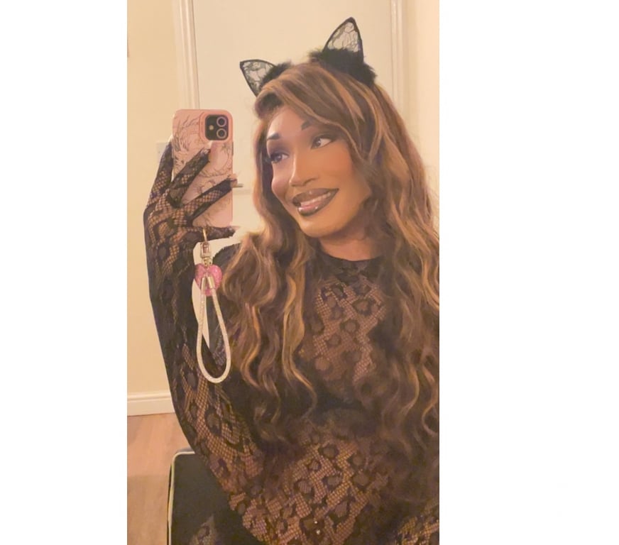 Trans Escorts South West London Clapham High Street Station - South West London - Photos for IslandBratzDoll available now! Video calls incalls outcalls