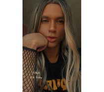FEM CROSSDRESSER GAY LOOKING NOW