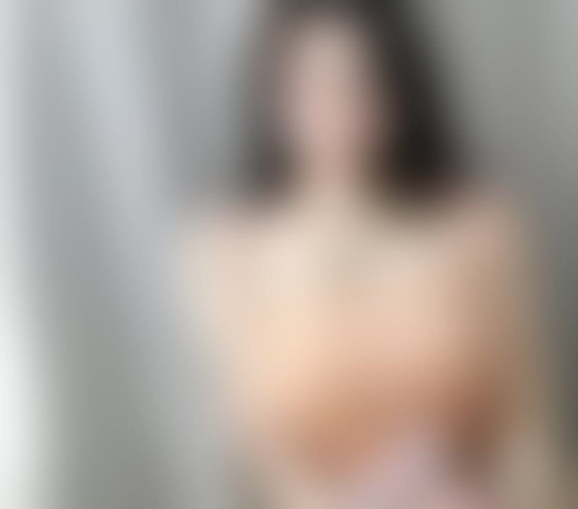 Escorts East London South Woodford Station - East London - Photos for Brand new 💕 Stunning Asian Escorts and Massages 💕