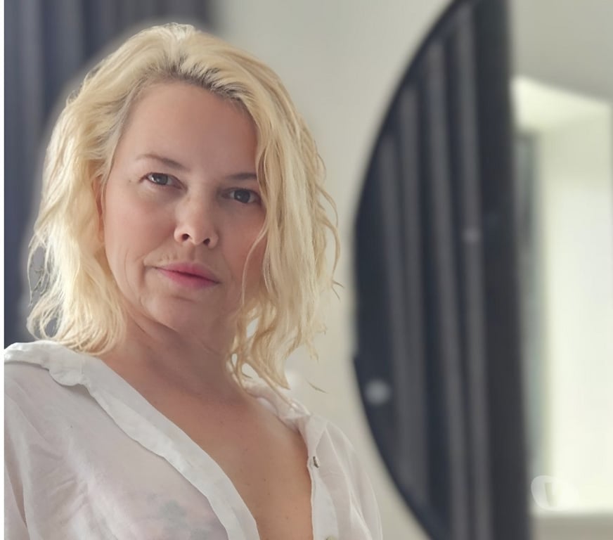 Escorts Devon Exeter - Photos for Welsh Mature Lady. Best GFE. No rush. Sensual Lover.