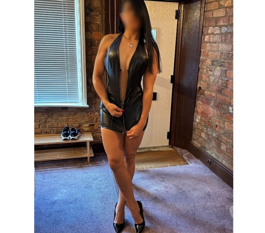 Escorts Gloucestershire Cheltenham - Photos for EXOTIC SEXY MASSAGE WITH MUCH MORE..