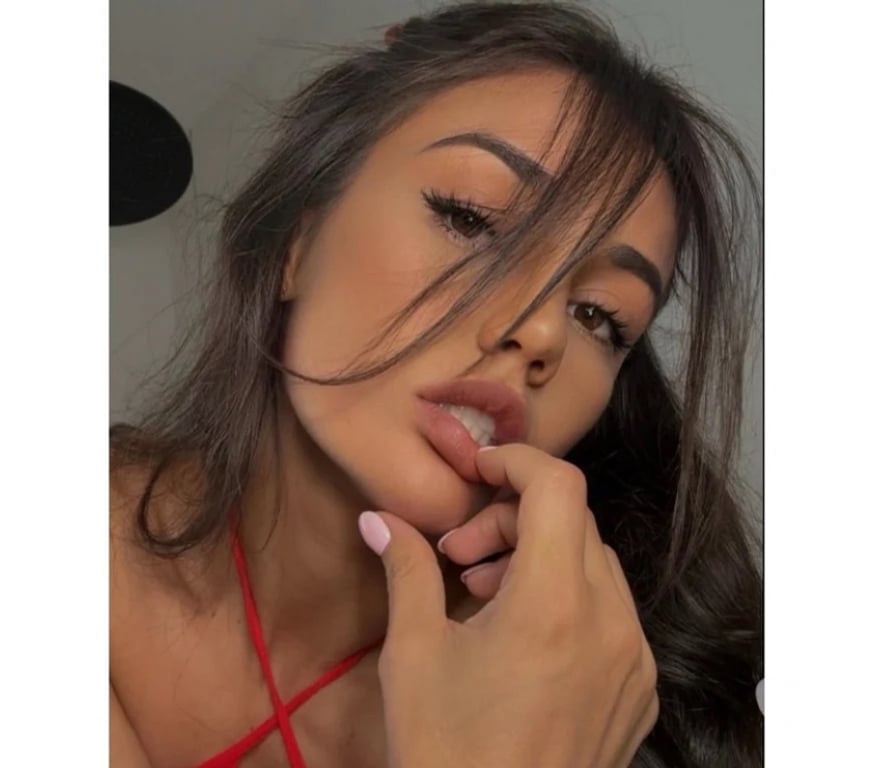 Escorts Essex Southend-on-Sea - Photos for MARIANA NEW IN TOWN BRAZILIAN GIRL