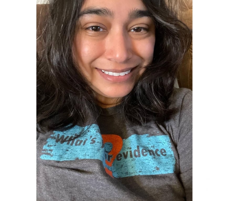 Escorts Central London Fitzrovia - Central London - Photos for Warm & Friendly Indian Companion Available