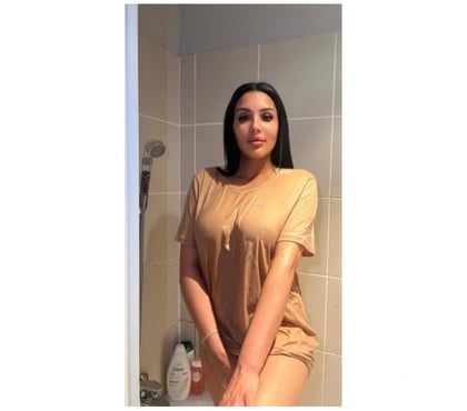 Photos for Hi I’m Karina😍 I’m new here 🏙️🥰