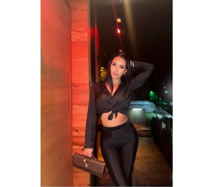 Escorts South Yorkshire Barnsley - Photos for 🍑NEW IN TOWN🎉🎉 PARTY GIRL🍆