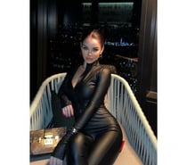 🍑NEW IN TOWN🎉🎉 PARTY GIRL🍆