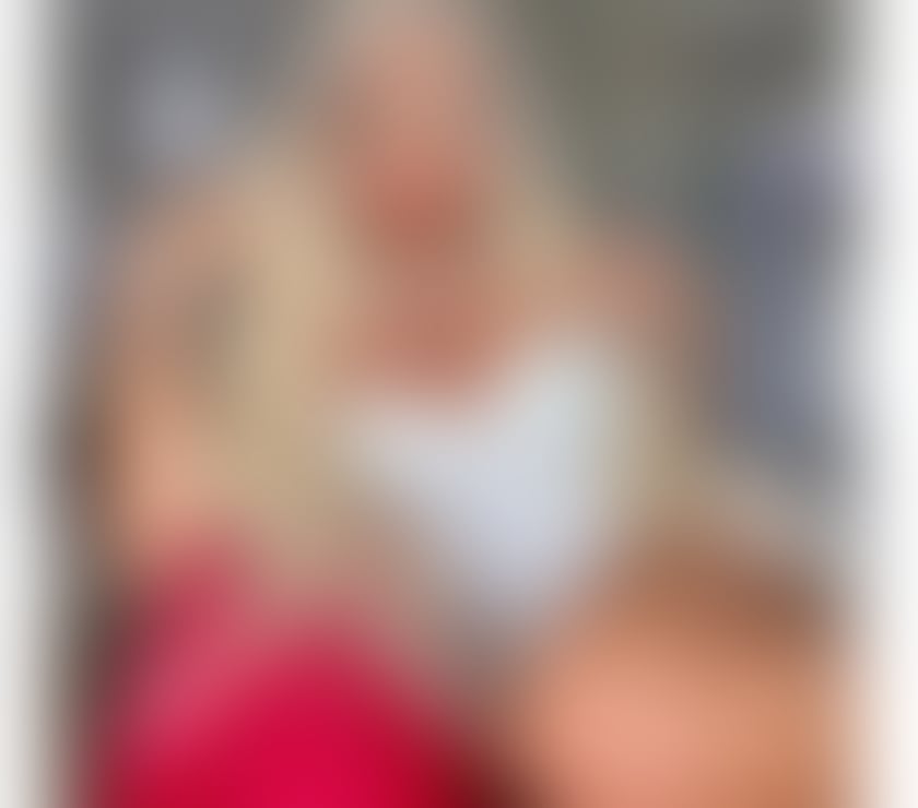 Escorts and Massages Hemel Hempstead Industrial Estate Dacorum - Photos for (‿∣‿) CURVY BLONDE （ ͜.人 ͜.）BIG BOOBS✅