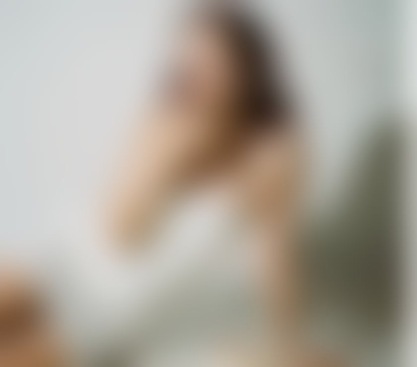 Escorts and Massages East Croydon (Tramlink) Station South East London - Photos for Deep tissue massage by Roxy