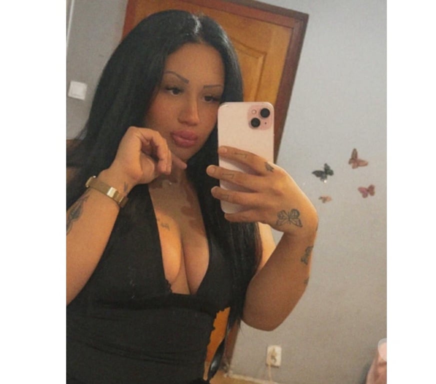 Escorts East London Woodford - East London - Photos for 💯🍑CHLOE💯🍑 including OWO🥵