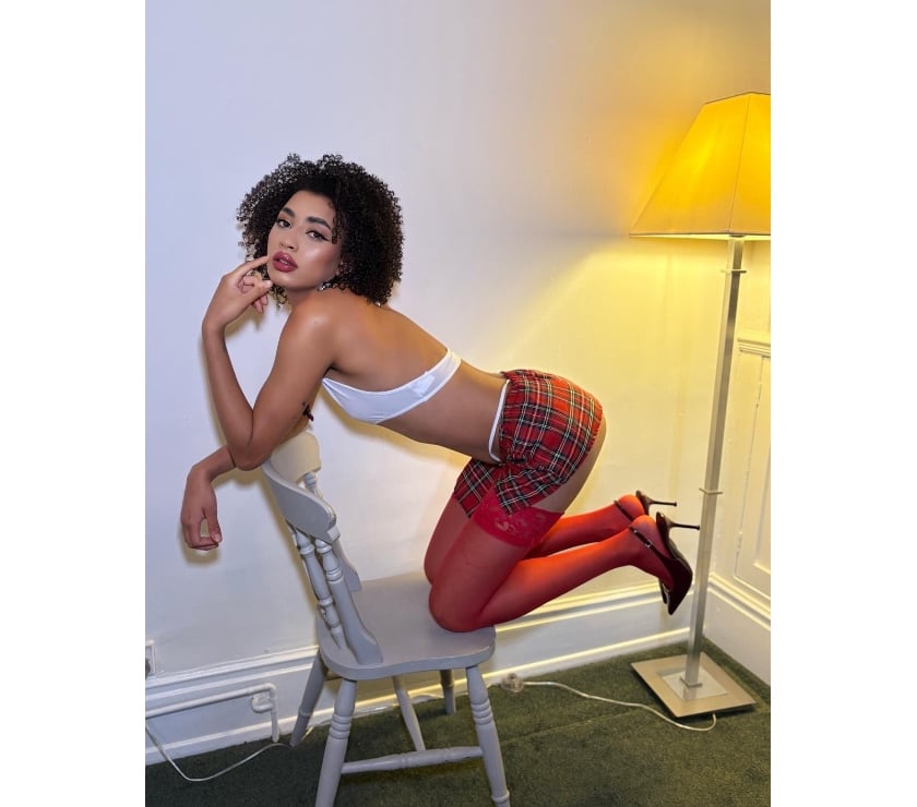 Escorts Essex Brentwood - Photos for 🔥PRETTY CURLY BRUNETTE THE BEST CHOICE OF ALL.🍑