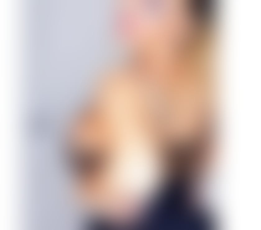 Escorts and Massages Plaistow East London - Photos for 🔞Bombshell Party🥂Strap-on lovers?