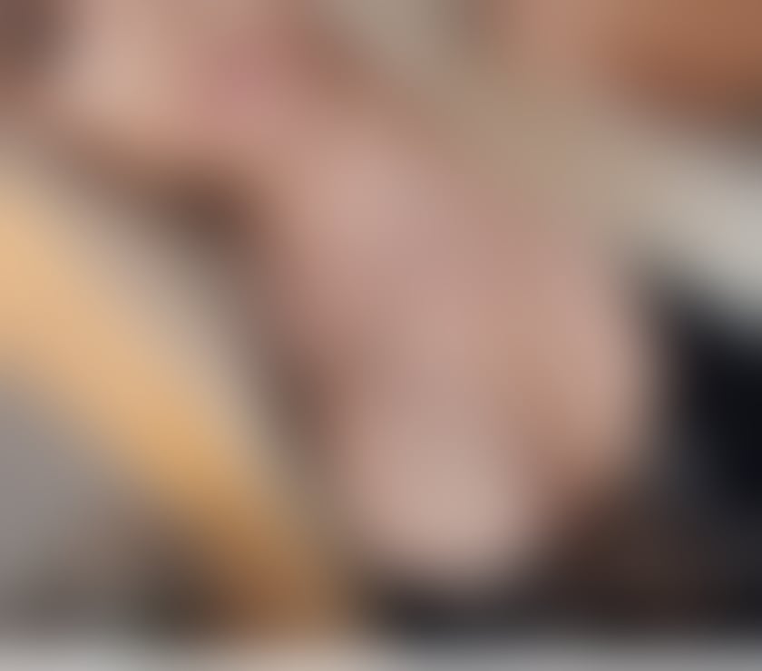 Escorts East London Plaistow - East London - Photos for 🔞Bombshell Party🥂Strap-on lovers?