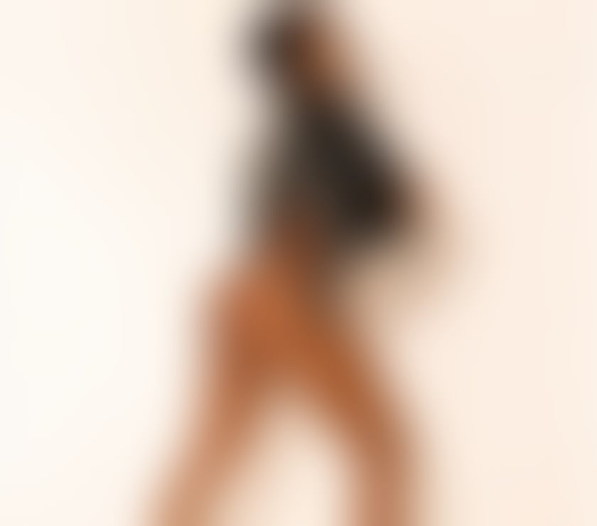 Escorts Halton Runcorn - Halton - Photos for Julia NEW IN TOWN