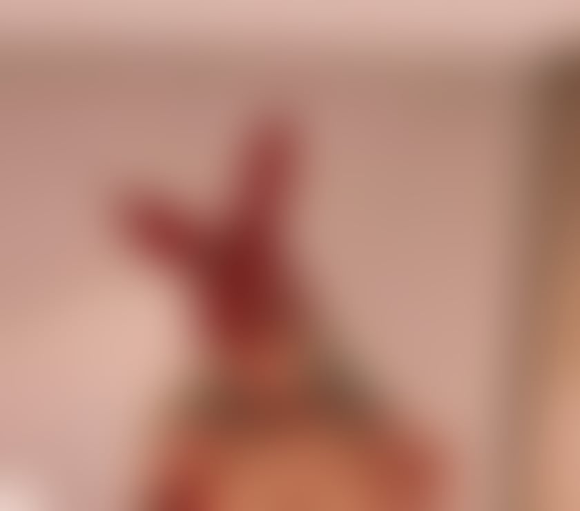 Escorts Oxfordshire Cherwell - Photos for X Miriam ready for party and to meet x