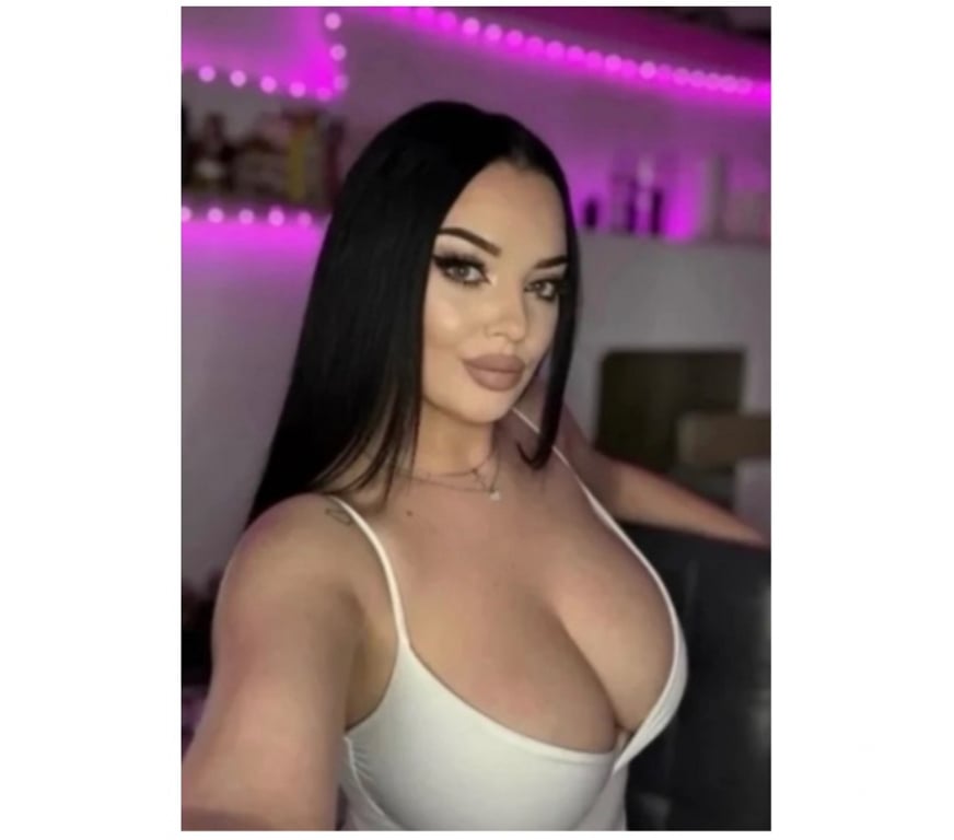 Escorts South Lanarkshire Rutherglen - South Lanarkshire - Photos for Jessy Party HOT girl 👅OUTCALL . Best BJ OWO