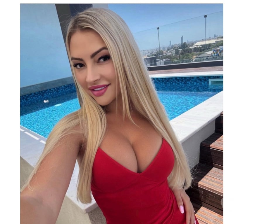 Escorts Hertfordshire East Hertfordshire - Photos for LIZA 💯BRAZILIAN 🎉🍒 I LOVE PARTY 🍒🎉