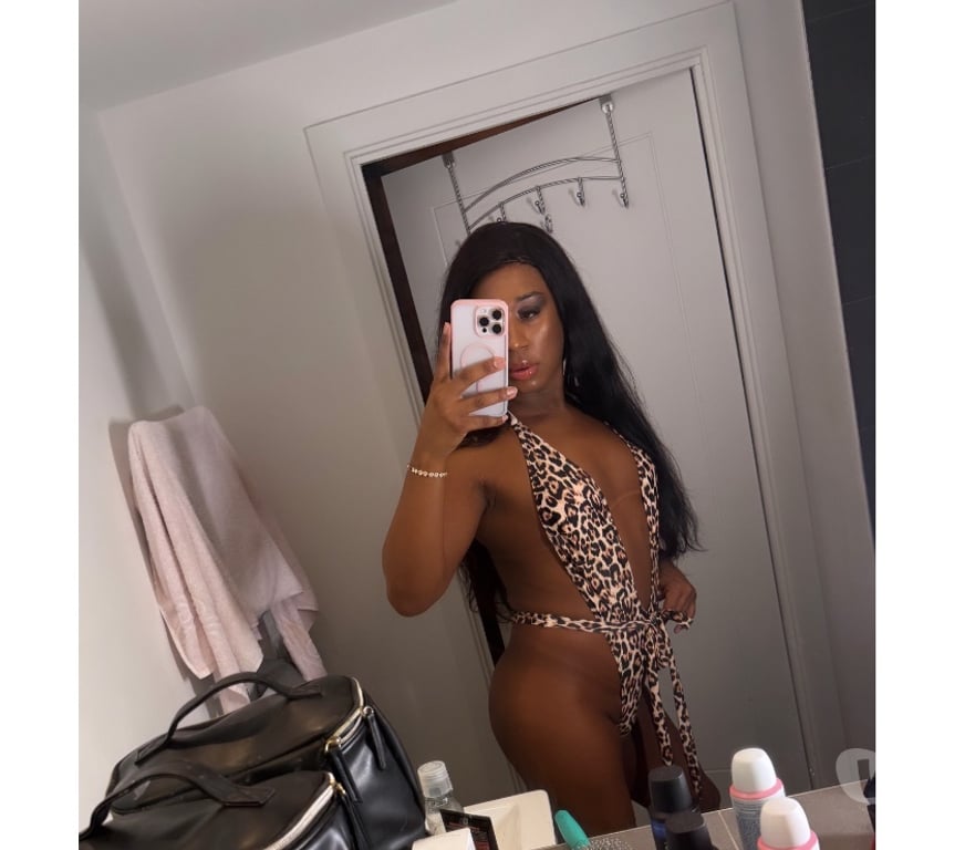 Trans Escorts South East London Croydon - Photos for FROM BRAZIL,YOUR TRANS DOLL 🔥
