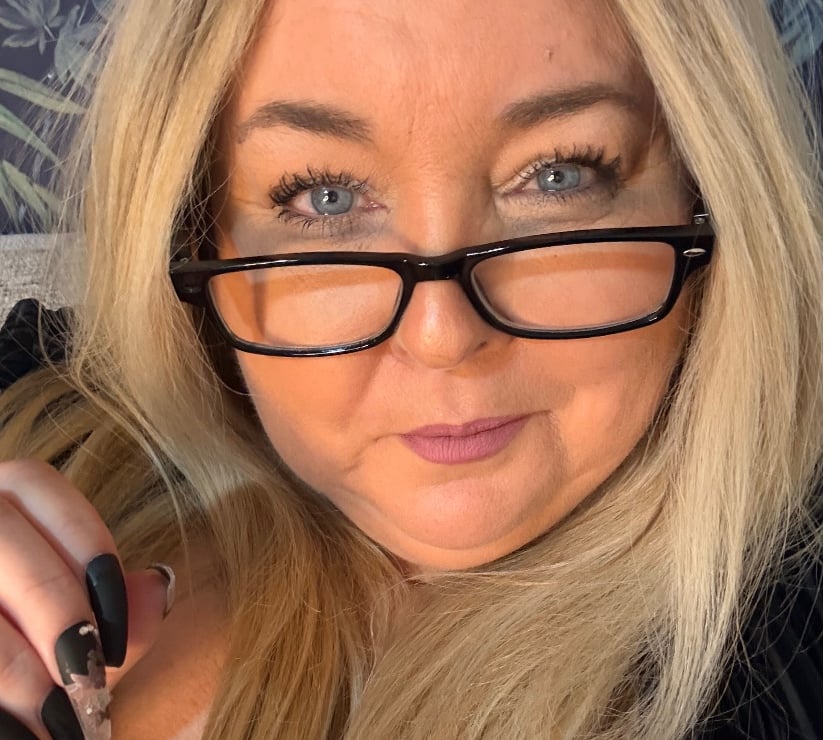 Adult Entertainment Staffordshire South Staffordshire - Photos for There’s nothing like an experienced MILF 💋