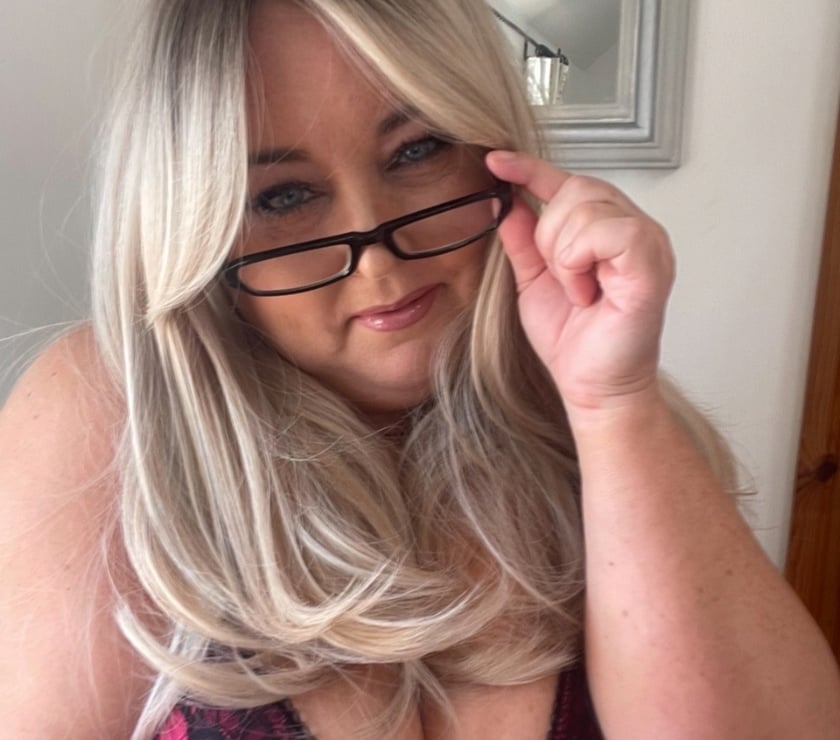 Adult Entertainment Staffordshire South Staffordshire - Photos for There’s nothing like an experienced MILF 💋