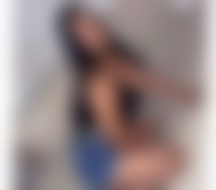 Hey❤️Elissa love party owo included❤️