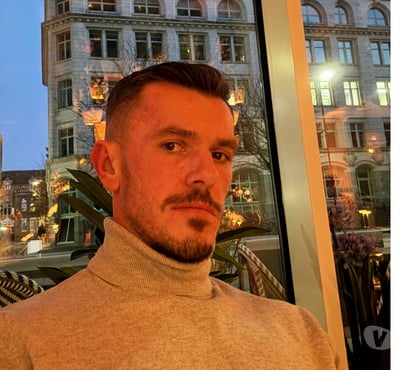 Escorts London Bridge Station Central London - Photos for Hot male escort