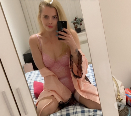 Escorts Stechford Birmingham - Photos for British Snow White