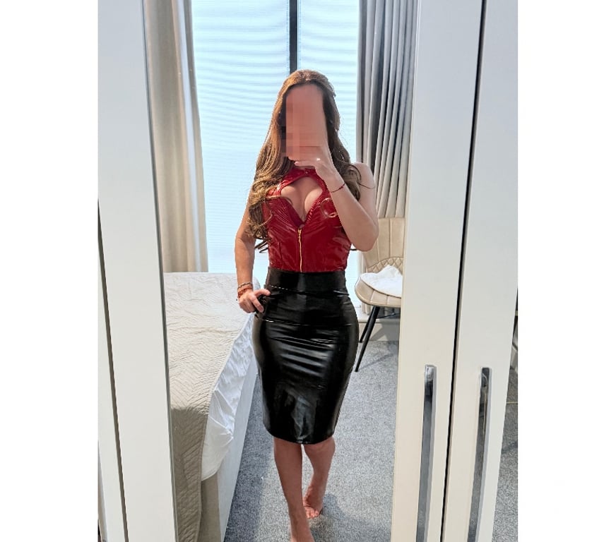 Escorts Belfast Malone - Belfast - Photos for Massages Belfast