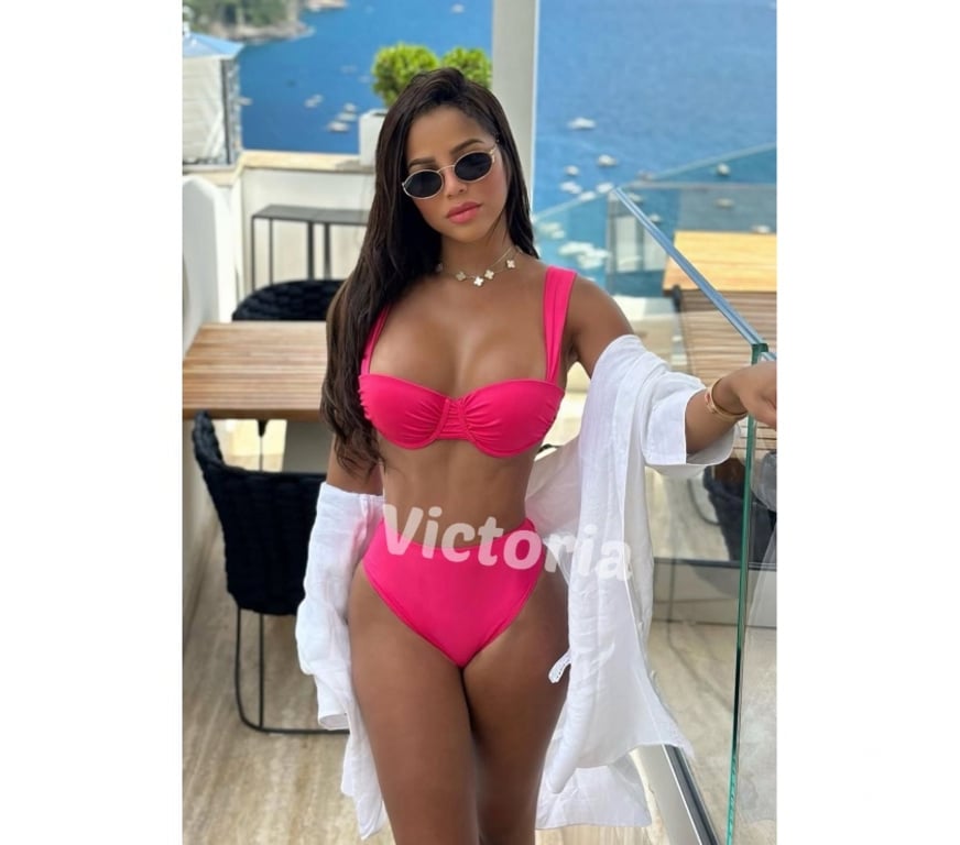 Escorts Kent Gravesham - Photos for Victoria💥Exclusive in Gravesend🧿P@rty