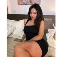 Hot party girl in your town