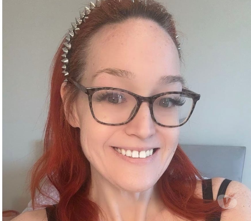 Escorts Essex Basildon - Photos for English Curvy Escort Available for Incalls in Basildon