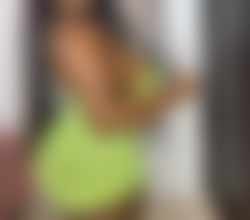 Escorts East London Havering - Photos for PARTY EBONY AFRICAN CURVY CHOCOLATE