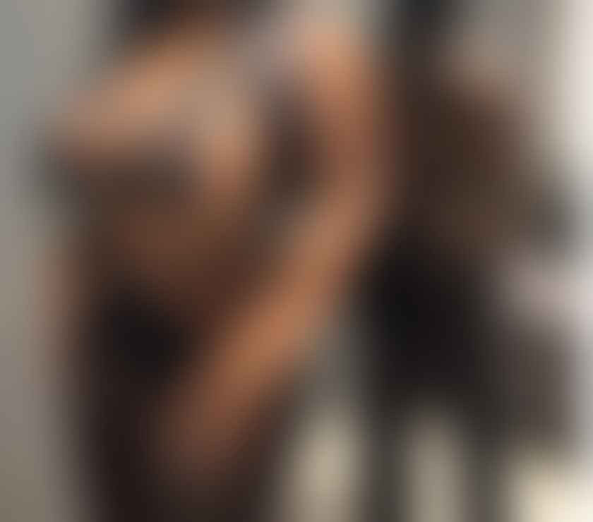 Escorts East London Havering - Photos for PARTY EBONY AFRICAN CURVY CHOCOLATE