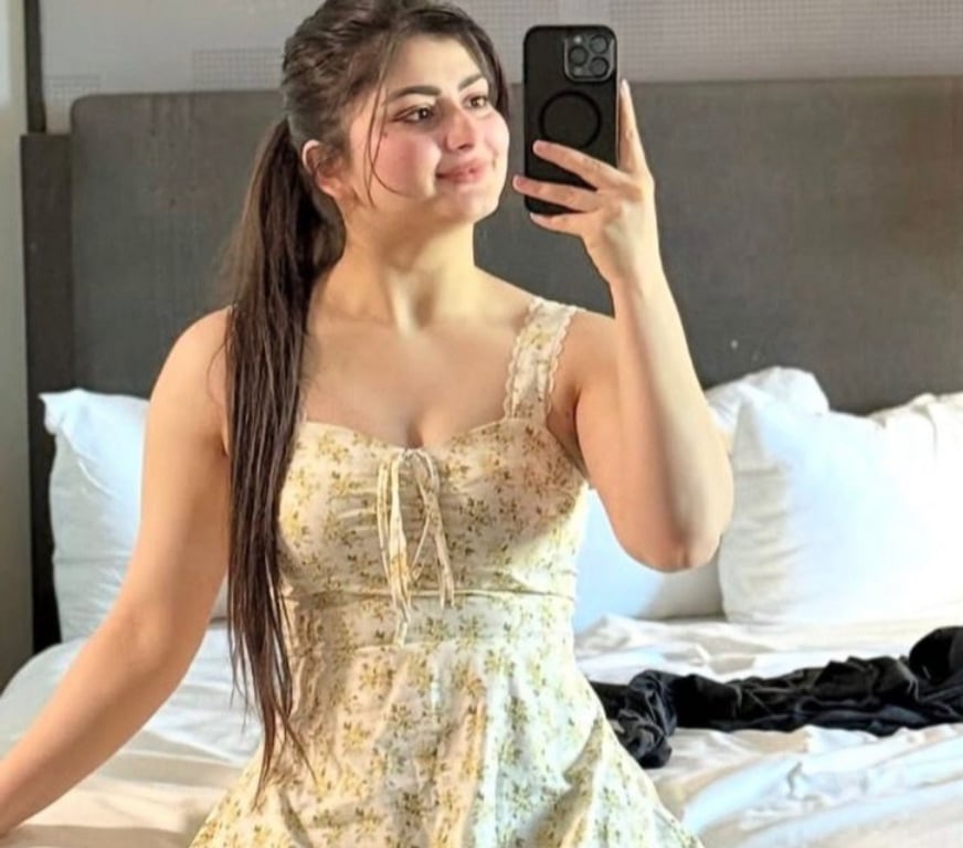 Escorts North London Shoreditch High Street Station - North London - Photos for Charming Escort For Quality Time - Friendly & Respectful.