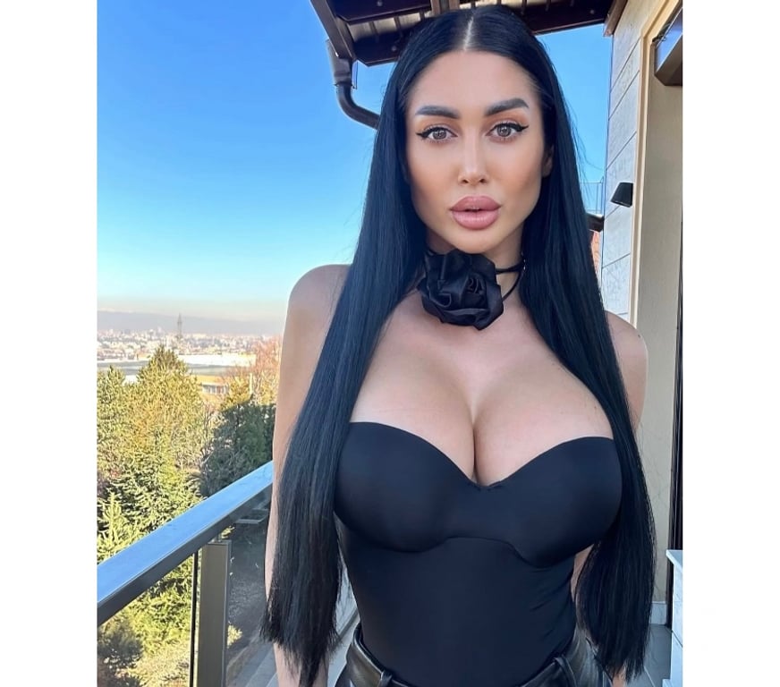 Escorts Bracknell Forest Bracknell - Bracknell Forest - Photos for 💎 Classy, Playful & Refined 💎 OUTCALL