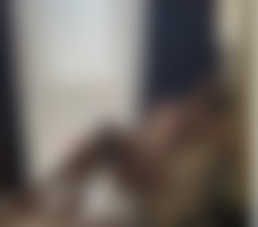 🖤ELLA✨ Your Ultimate Escape with a Blonde Beauty ✨