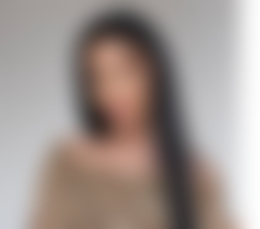 NEW HERE 🤍 Charming Escort – Private Moments