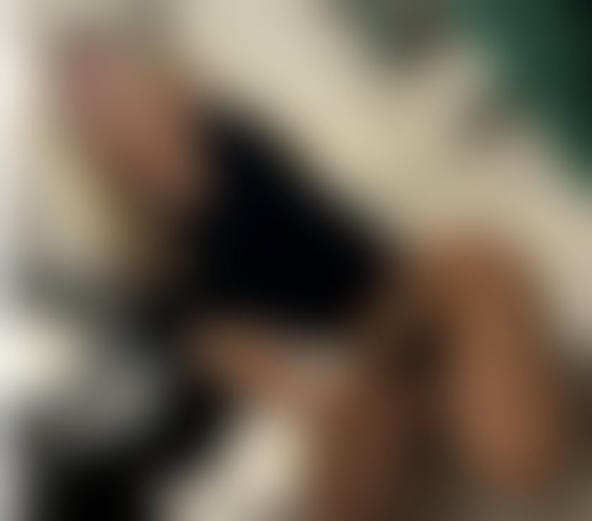 Escorts East Sussex Brighton - Photos for PARTY GIRL🥂NEW IN TOW BEST SERVICII🫦OUTCALL