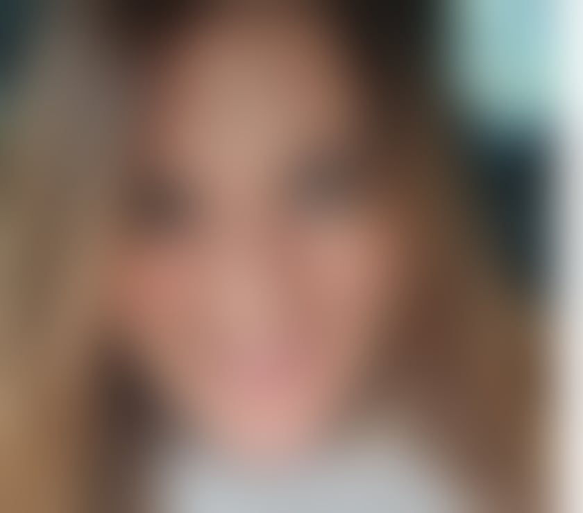 Classy playful brunette. Lots of fun. Good sense of humour