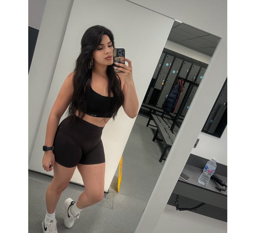 Trans Escorts Bedfordshire Luton - Photos for Yennefer trans hot 🔥 brasilian 🇧🇷