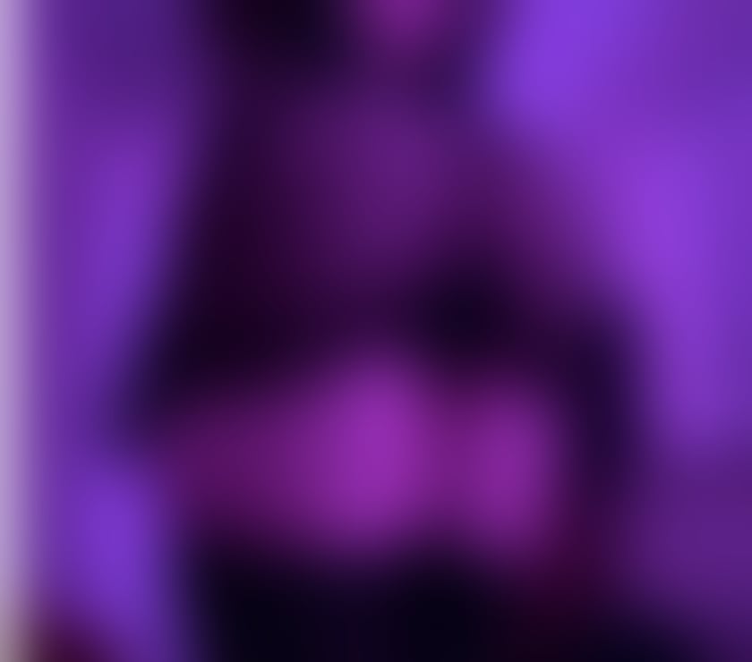 Sissy femboy looking for fun